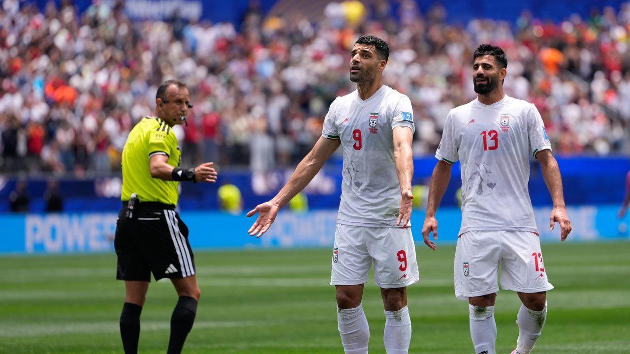 Mehdi Taremi Kritik Keras FIFA: Iran Diperlakukan Tidak Adil