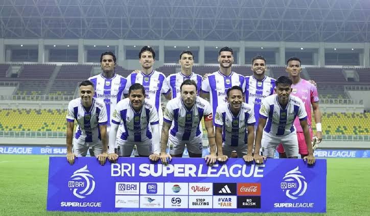 Persib Membangun Skuad untuk Tempur di Empat Kompetisi