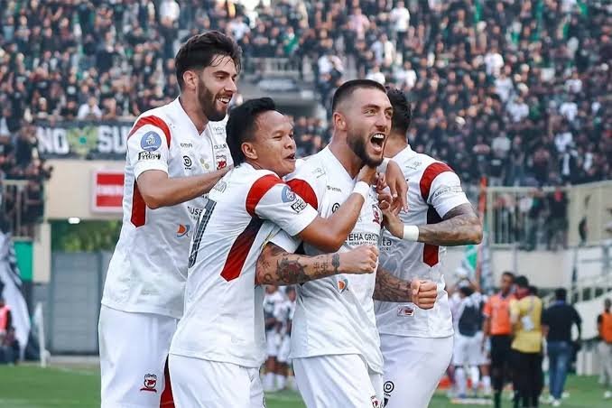 Madura United Comeback Dramatis, PSIM Tumbang 2-1